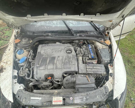 Белый Шкода Октавия, объемом двигателя 1.6 л и пробегом 288 тыс. км за 5500 $, фото 6 на Automoto.ua