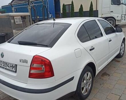 Белый Шкода Октавия, объемом двигателя 1.6 л и пробегом 310 тыс. км за 6500 $, фото 3 на Automoto.ua