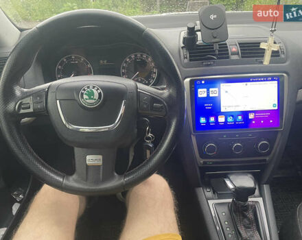 Белый Шкода Октавия, объемом двигателя 1.8 л и пробегом 199 тыс. км за 6700 $, фото 3 на Automoto.ua