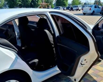 Білий Шкода Октавія, об'ємом двигуна 1.6 л та пробігом 138 тис. км за 7600 $, фото 7 на Automoto.ua