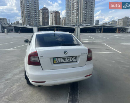 Білий Шкода Октавія, об'ємом двигуна 1.6 л та пробігом 280 тис. км за 5900 $, фото 5 на Automoto.ua