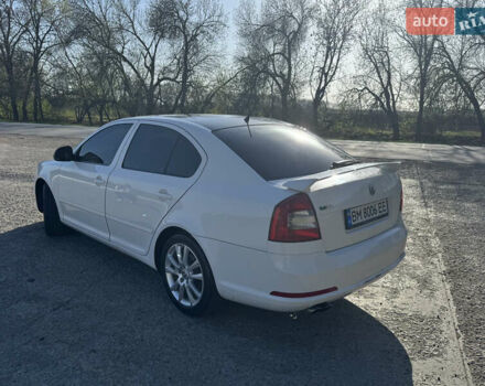 Белый Шкода Октавия, объемом двигателя 1.97 л и пробегом 287 тыс. км за 10900 $, фото 2 на Automoto.ua
