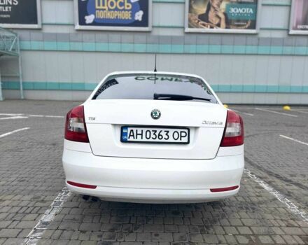 Белый Шкода Октавия, объемом двигателя 1.8 л и пробегом 180 тыс. км за 7200 $, фото 5 на Automoto.ua