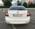 Білий Шкода Октавія, об'ємом двигуна 1.6 л та пробігом 179 тис. км за 7900 $, фото 4 на Automoto.ua