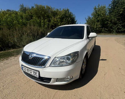 Білий Шкода Октавія, об'ємом двигуна 1.8 л та пробігом 167 тис. км за 9400 $, фото 7 на Automoto.ua