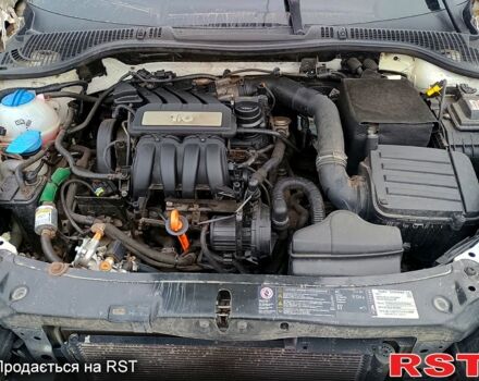 Белый Шкода Октавия, объемом двигателя 1.6 л и пробегом 194 тыс. км за 6800 $, фото 4 на Automoto.ua