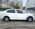 Белый Шкода Октавия, объемом двигателя 1.8 л и пробегом 180 тыс. км за 7200 $, фото 4 на Automoto.ua