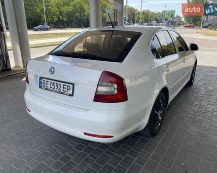 Білий Шкода Октавія, об'ємом двигуна 1.6 л та пробігом 262 тис. км за 7500 $, фото 6 на Automoto.ua