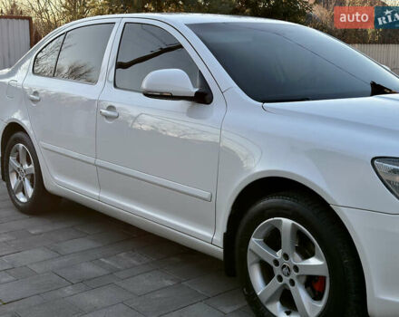 Белый Шкода Октавия, объемом двигателя 1.39 л и пробегом 275 тыс. км за 8200 $, фото 6 на Automoto.ua