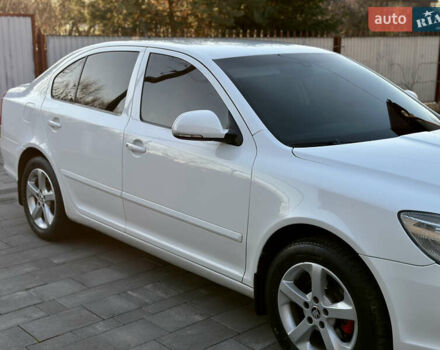 Белый Шкода Октавия, объемом двигателя 1.39 л и пробегом 275 тыс. км за 8200 $, фото 5 на Automoto.ua