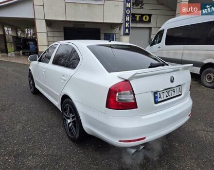 Білий Шкода Октавія, об'ємом двигуна 1.8 л та пробігом 277 тис. км за 6800 $, фото 3 на Automoto.ua