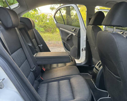 Білий Шкода Октавія, об'ємом двигуна 1.8 л та пробігом 303 тис. км за 6899 $, фото 23 на Automoto.ua