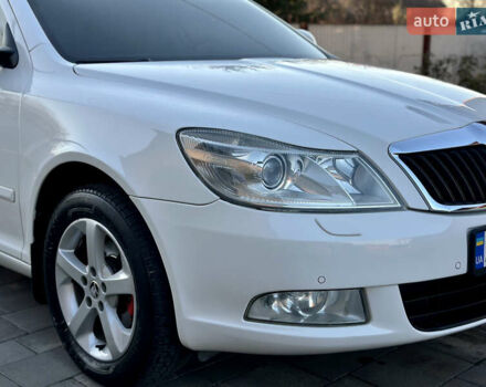 Белый Шкода Октавия, объемом двигателя 1.39 л и пробегом 275 тыс. км за 8200 $, фото 7 на Automoto.ua
