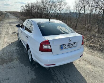 Белый Шкода Октавия, объемом двигателя 0 л и пробегом 206 тыс. км за 6199 $, фото 3 на Automoto.ua