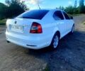 Белый Шкода Октавия, объемом двигателя 1.6 л и пробегом 300 тыс. км за 7600 $, фото 1 на Automoto.ua