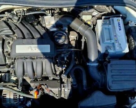 Білий Шкода Октавія, об'ємом двигуна 1.6 л та пробігом 138 тис. км за 7600 $, фото 2 на Automoto.ua