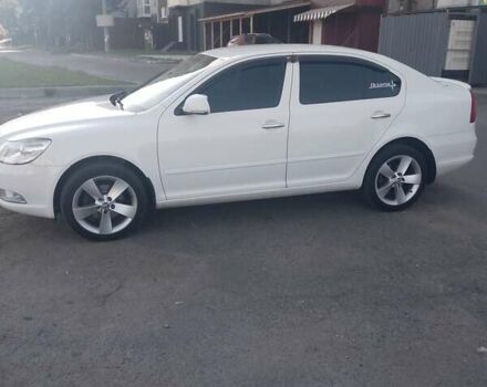 Білий Шкода Октавія, об'ємом двигуна 1.8 л та пробігом 184 тис. км за 7500 $, фото 3 на Automoto.ua