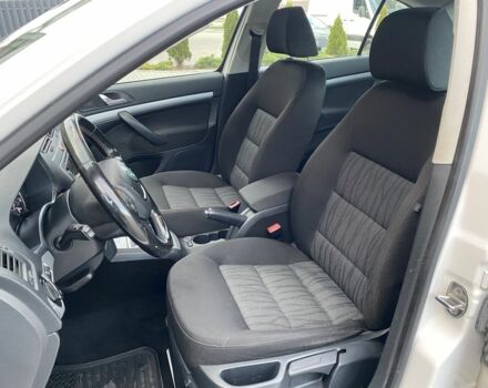 Белый Шкода Октавия, объемом двигателя 1.6 л и пробегом 189 тыс. км за 8999 $, фото 11 на Automoto.ua