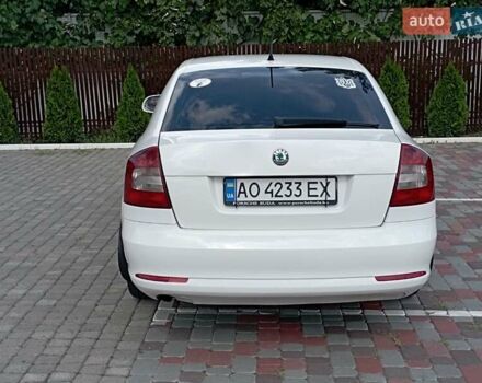 Шкода Октавия 2011 в Полтаве на Automoto.ua Белый Шкода Октавия, объемом двигателя 1.6 л и пробегом 300 тыс. км за 8500 $, фото 8 на Automoto.ua