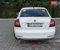 Шкода Октавия 2011 в Полтаве на Automoto.ua Белый Шкода Октавия, объемом двигателя 1.6 л и пробегом 300 тыс. км за 8500 $, фото 8 на Automoto.ua