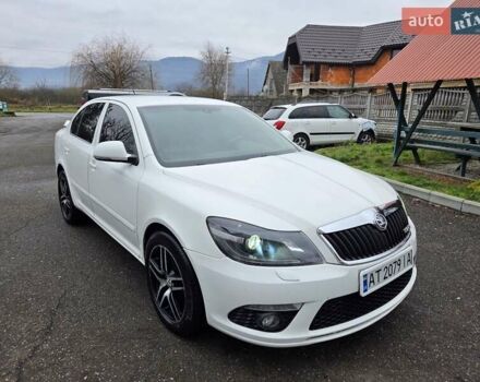 Білий Шкода Октавія, об'ємом двигуна 1.8 л та пробігом 277 тис. км за 6800 $, фото 1 на Automoto.ua