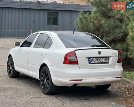 Білий Шкода Октавія, об'ємом двигуна 1.6 л та пробігом 270 тис. км за 6800 $, фото 10 на Automoto.ua