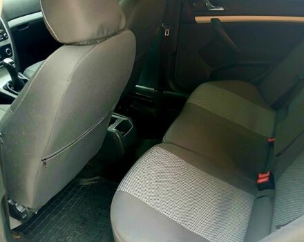 Белый Шкода Октавия, объемом двигателя 1.8 л и пробегом 250 тыс. км за 6500 $, фото 5 на Automoto.ua