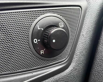 Белый Шкода Октавия, объемом двигателя 1.8 л и пробегом 155 тыс. км за 7990 $, фото 16 на Automoto.ua