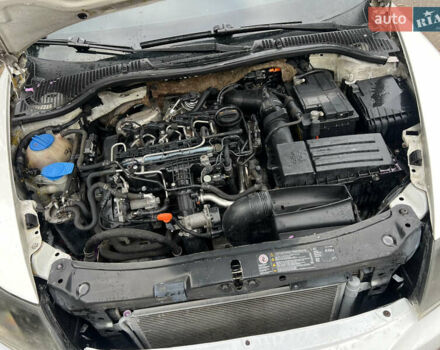 Білий Шкода Октавія, об'ємом двигуна 1.6 л та пробігом 270 тис. км за 6800 $, фото 24 на Automoto.ua
