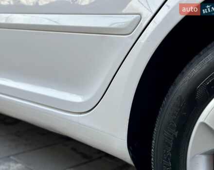 Белый Шкода Октавия, объемом двигателя 1.39 л и пробегом 275 тыс. км за 8200 $, фото 31 на Automoto.ua