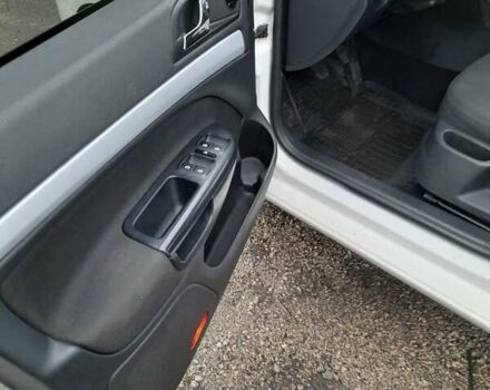 Белый Шкода Октавия, объемом двигателя 1.8 л и пробегом 219 тыс. км за 8200 $, фото 20 на Automoto.ua