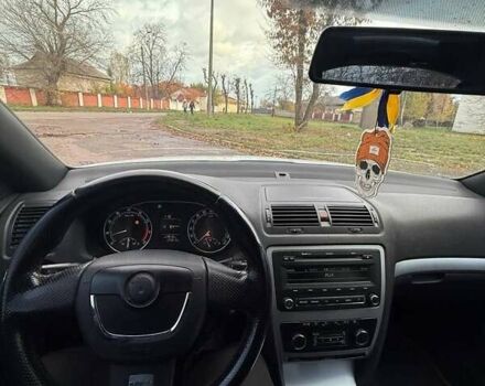 Шкода Октавия 2011 в Коростене на Automoto.ua Белый Шкода Октавия, объемом двигателя 1.98 л и пробегом 238 тыс. км за 9000 $, фото 10 на Automoto.ua
