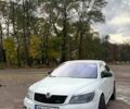 Шкода Октавия 2011 в Коростене на Automoto.ua Белый Шкода Октавия, объемом двигателя 1.98 л и пробегом 238 тыс. км за 9000 $, фото 11 на Automoto.ua