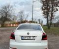 Шкода Октавия 2011 в Коростене на Automoto.ua Белый Шкода Октавия, объемом двигателя 1.98 л и пробегом 238 тыс. км за 9000 $, фото 4 на Automoto.ua