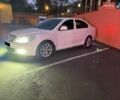 Белый Шкода Октавия, объемом двигателя 1.6 л и пробегом 200 тыс. км за 9999 $, фото 1 на Automoto.ua