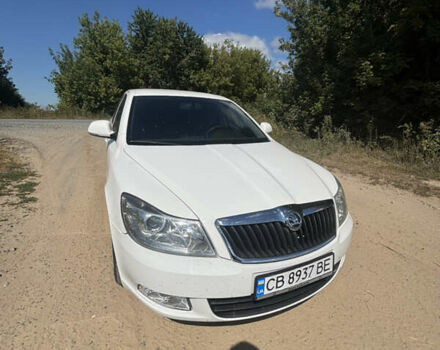 Білий Шкода Октавія, об'ємом двигуна 1.8 л та пробігом 167 тис. км за 9400 $, фото 6 на Automoto.ua