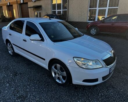 Белый Шкода Октавия, объемом двигателя 1.6 л и пробегом 380 тыс. км за 6150 $, фото 5 на Automoto.ua