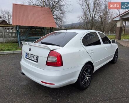 Білий Шкода Октавія, об'ємом двигуна 1.8 л та пробігом 277 тис. км за 6800 $, фото 2 на Automoto.ua