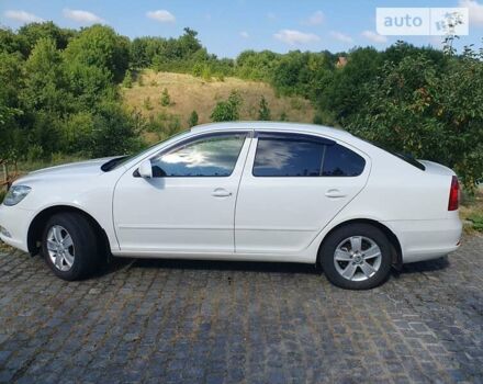 Шкода Октавія 2011 у Тальном на Automoto.ua Білий Шкода Октавія, об'ємом двигуна 1.8 л та пробігом 115 тис. км за 11100 $, фото 6 на Automoto.ua