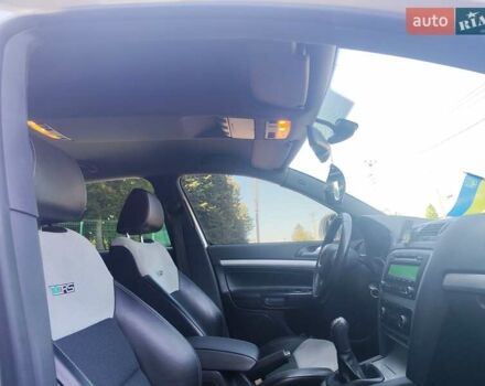 Белый Шкода Октавия, объемом двигателя 1.97 л и пробегом 280 тыс. км за 9500 $, фото 29 на Automoto.ua