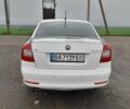 Белый Шкода Октавия, объемом двигателя 1.8 л и пробегом 219 тыс. км за 8200 $, фото 1 на Automoto.ua