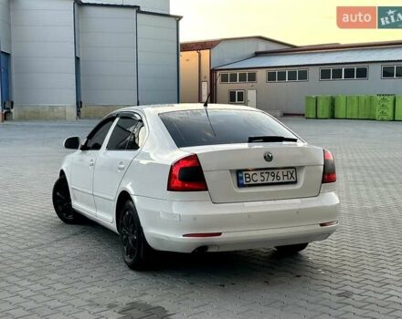 Білий Шкода Октавія, об'ємом двигуна 1.6 л та пробігом 312 тис. км за 6800 $, фото 6 на Automoto.ua
