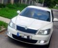 Білий Шкода Октавія, об'ємом двигуна 1.6 л та пробігом 250 тис. км за 6500 $, фото 1 на Automoto.ua