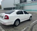 Белый Шкода Октавия, объемом двигателя 1.8 л и пробегом 180 тыс. км за 7200 $, фото 10 на Automoto.ua