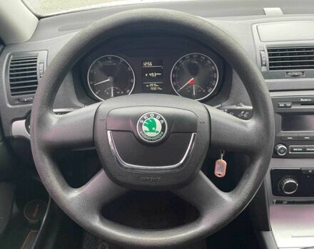 Белый Шкода Октавия, объемом двигателя 1.8 л и пробегом 155 тыс. км за 7990 $, фото 14 на Automoto.ua