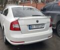 Белый Шкода Октавия, объемом двигателя 1.8 л и пробегом 171 тыс. км за 10000 $, фото 1 на Automoto.ua
