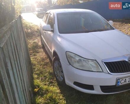 Білий Шкода Октавія, об'ємом двигуна 1.6 л та пробігом 288 тис. км за 5800 $, фото 2 на Automoto.ua