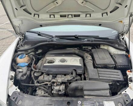 Белый Шкода Октавия, объемом двигателя 1.8 л и пробегом 180 тыс. км за 7200 $, фото 1 на Automoto.ua