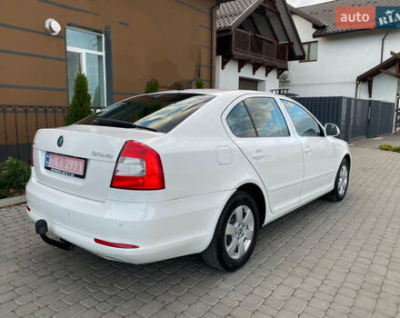 Білий Шкода Октавія, об'ємом двигуна 1.6 л та пробігом 189 тис. км за 8999 $, фото 5 на Automoto.ua