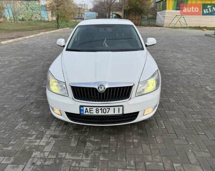 Білий Шкода Октавія, об'ємом двигуна 1.6 л та пробігом 260 тис. км за 7900 $, фото 3 на Automoto.ua